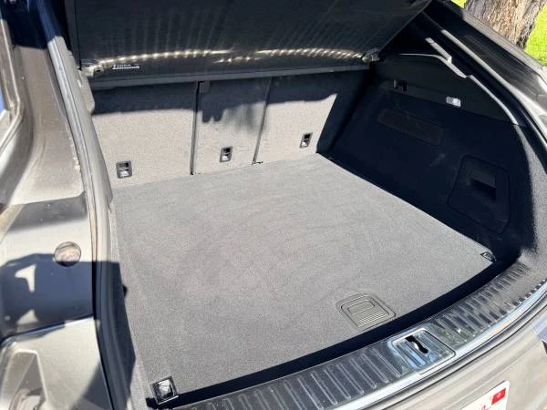 2023 Porsche 9Y0/9Y3 Cayenne - Image 10 of 18