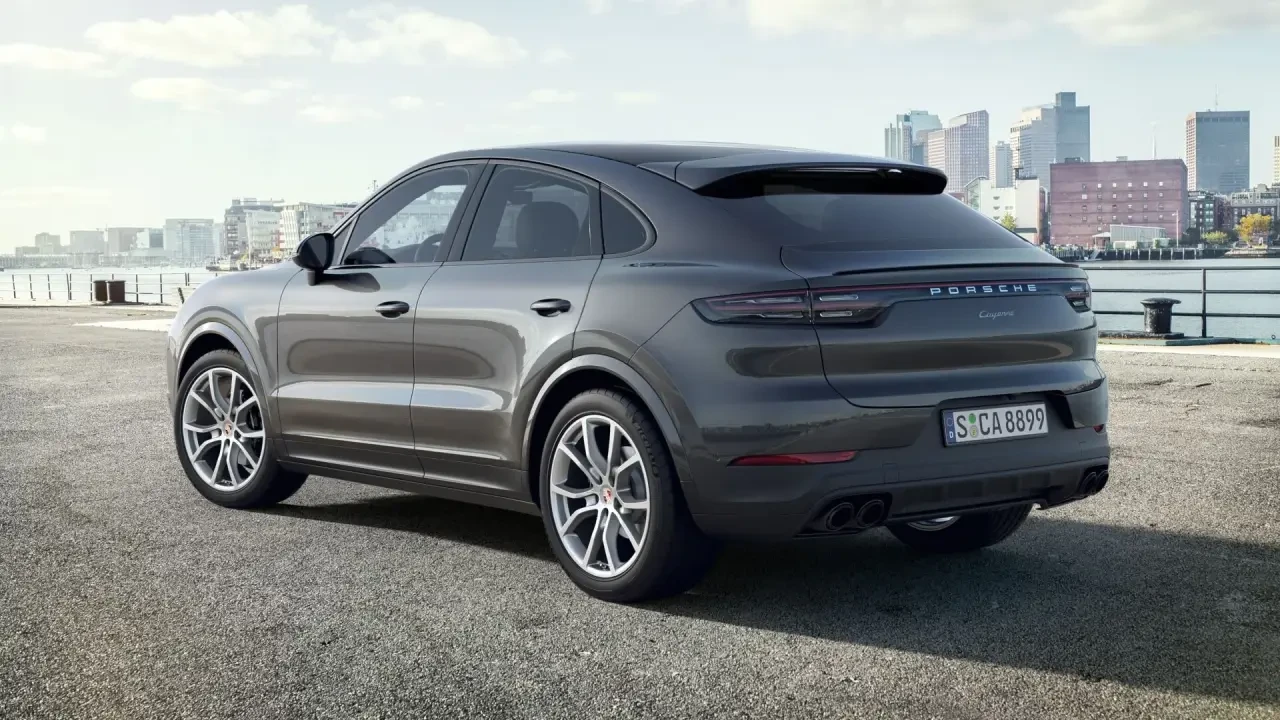 2023 Porsche 9Y0/9Y3 Cayenne - Image 4 of 7