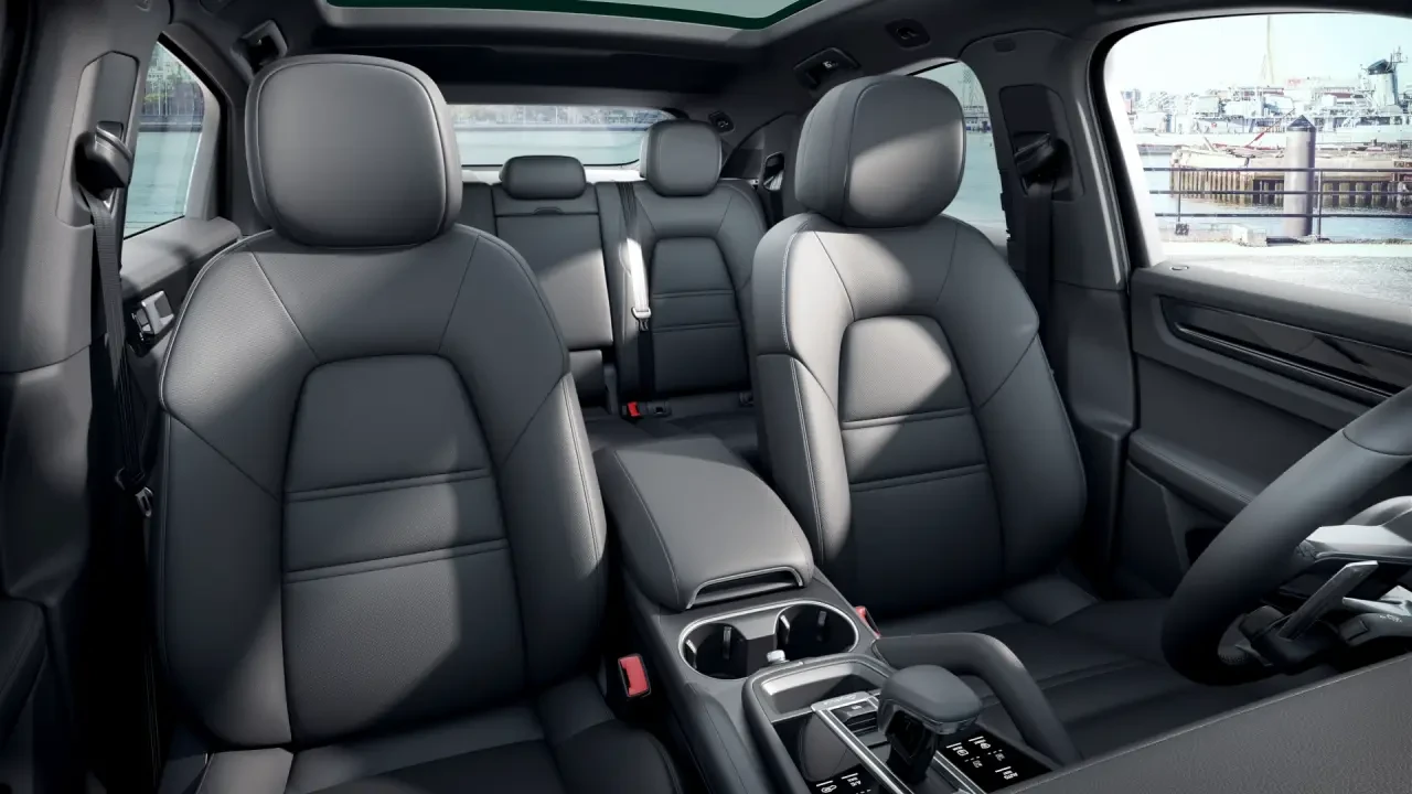 2023 Porsche 9Y0/9Y3 Cayenne - Image 6 of 7