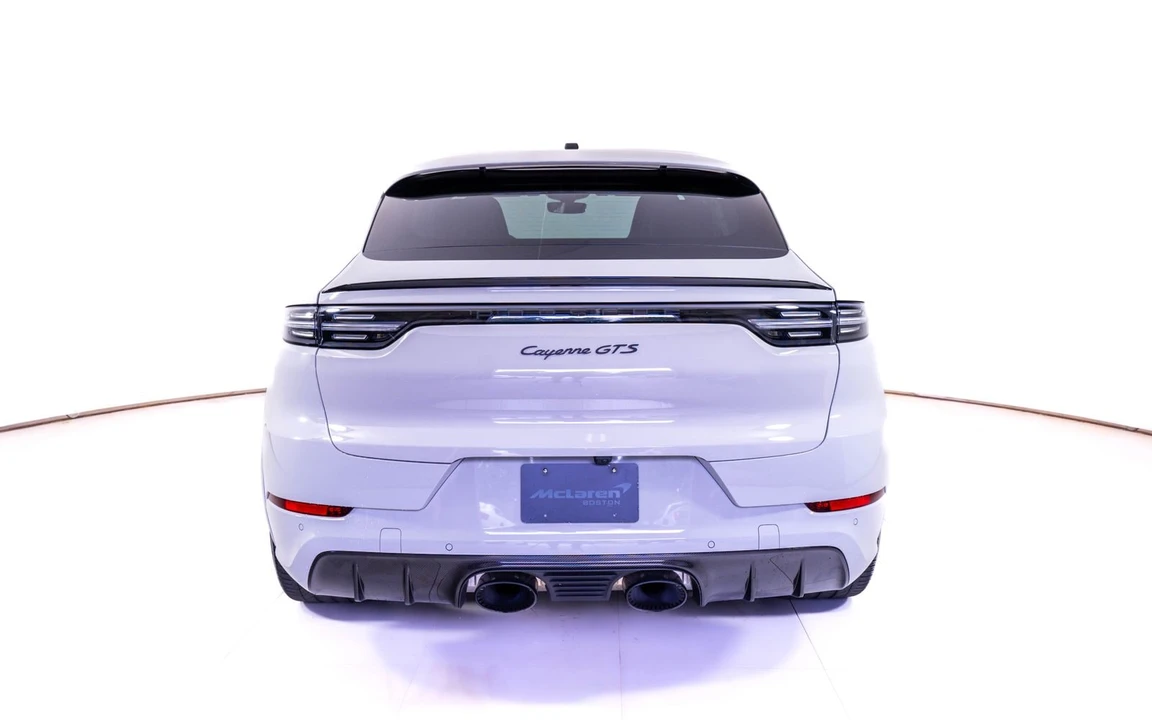 2023 Porsche 9Y0/9Y3 Cayenne Coupe - Image 4 of 24