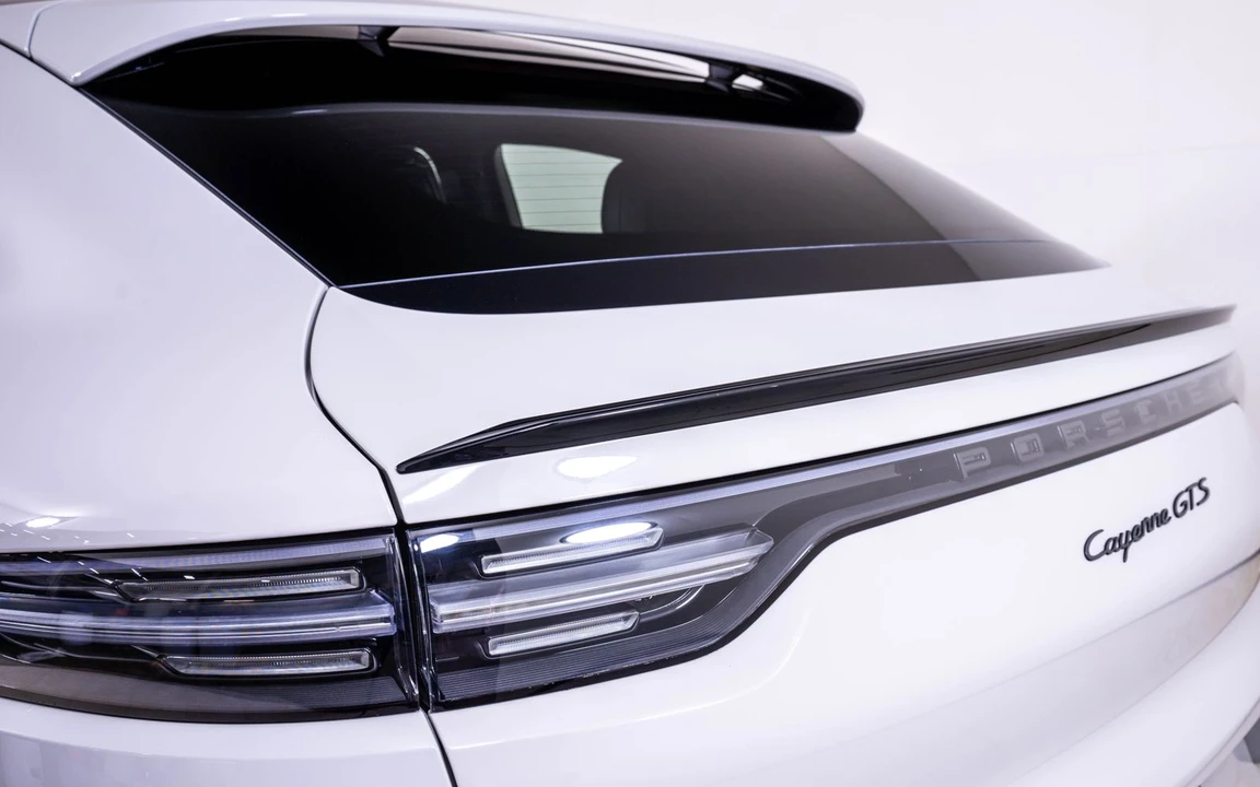 2023 Porsche 9Y0/9Y3 Cayenne Coupe - Image 9 of 24