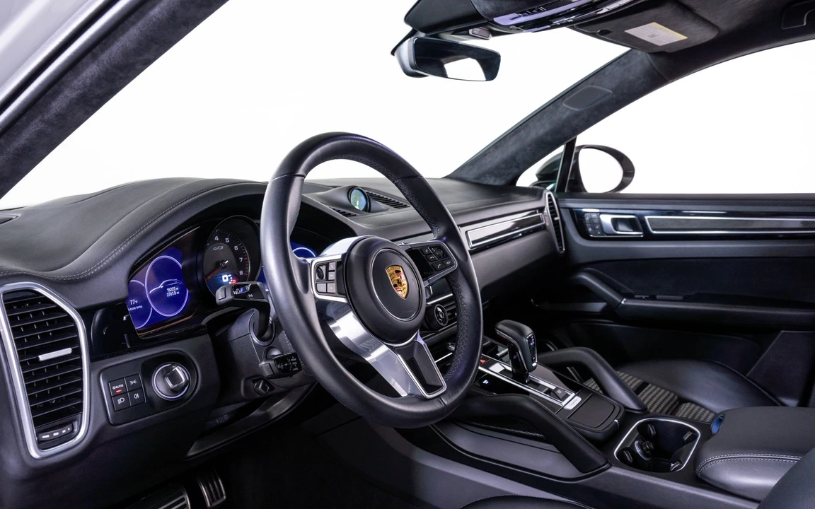 2023 Porsche 9Y0/9Y3 Cayenne Coupe - Image 17 of 24