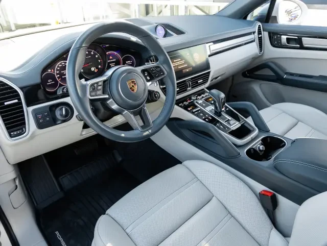2023 Porsche 9Y0/9Y3 Cayenne - Image 4 of 6