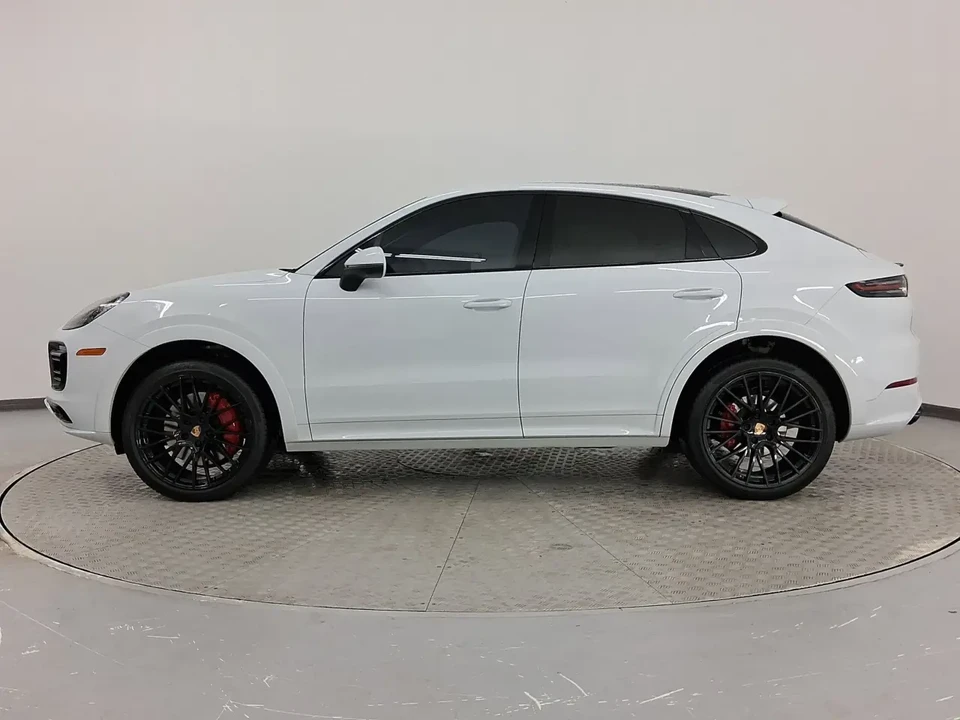 2023 Porsche 9Y0/9Y3 Cayenne - Image 2 of 9