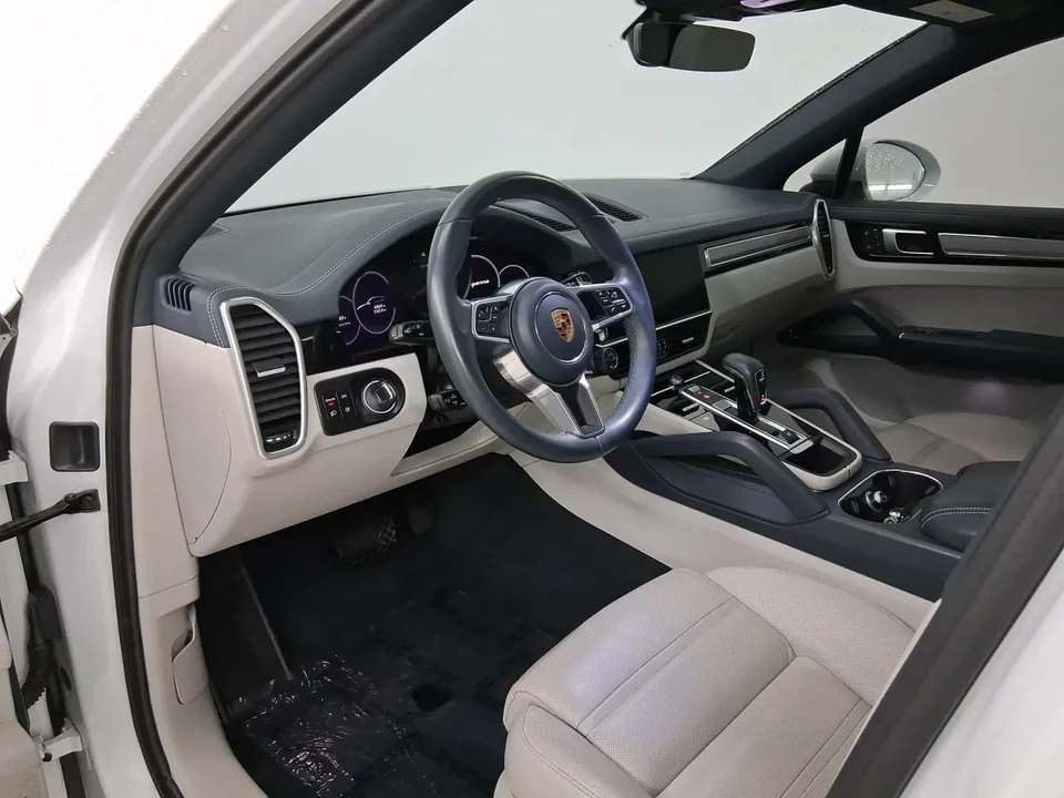 2023 Porsche 9Y0/9Y3 Cayenne - Image 4 of 9