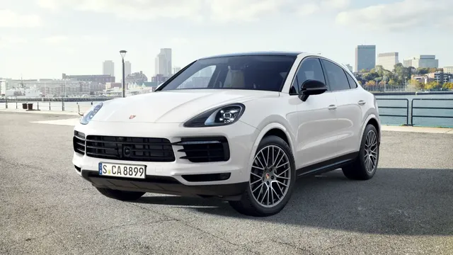 2023 Porsche Cayenne Coupe Platinum Edition