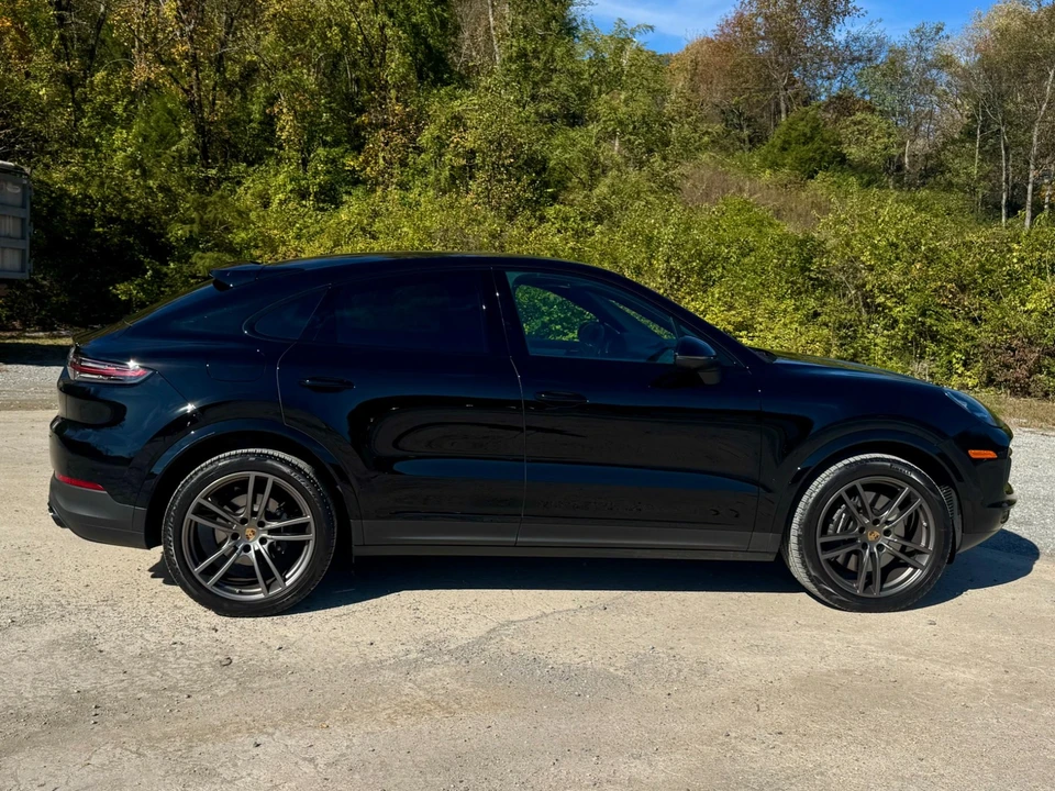 2023 Porsche 9Y0/9Y3 Cayenne - Image 8 of 12