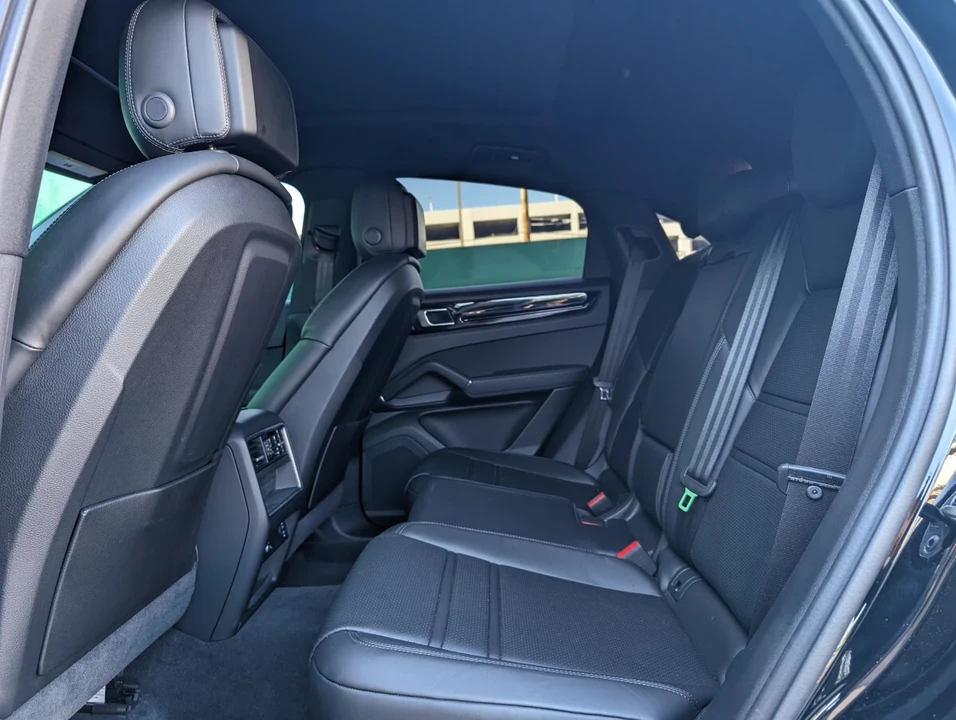 2023 Porsche 9Y0/9Y3 Cayenne - Image 16 of 21