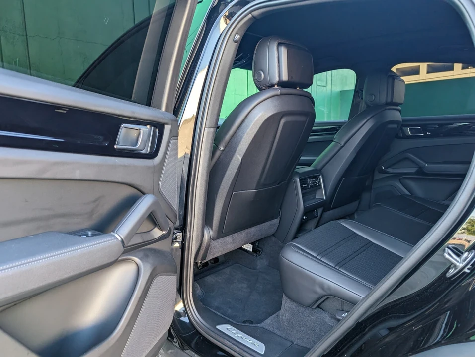 2023 Porsche 9Y0/9Y3 Cayenne - Image 15 of 21