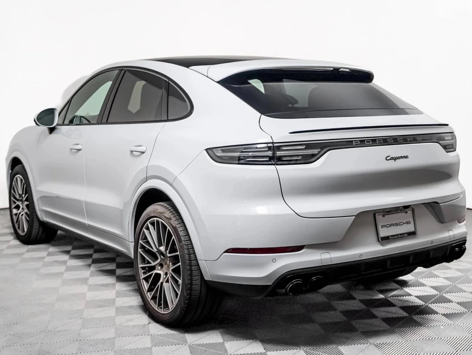 2023 Porsche 9Y0/9Y3 Cayenne Coupe - Image 3 of 5