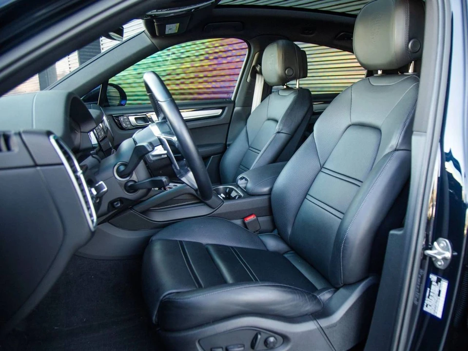 2023 Porsche 9Y0/9Y3 Cayenne Coupe - Image 5 of 5