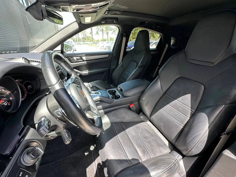 2023 Porsche 9Y0/9Y3 Cayenne Coupe - Image 5 of 5