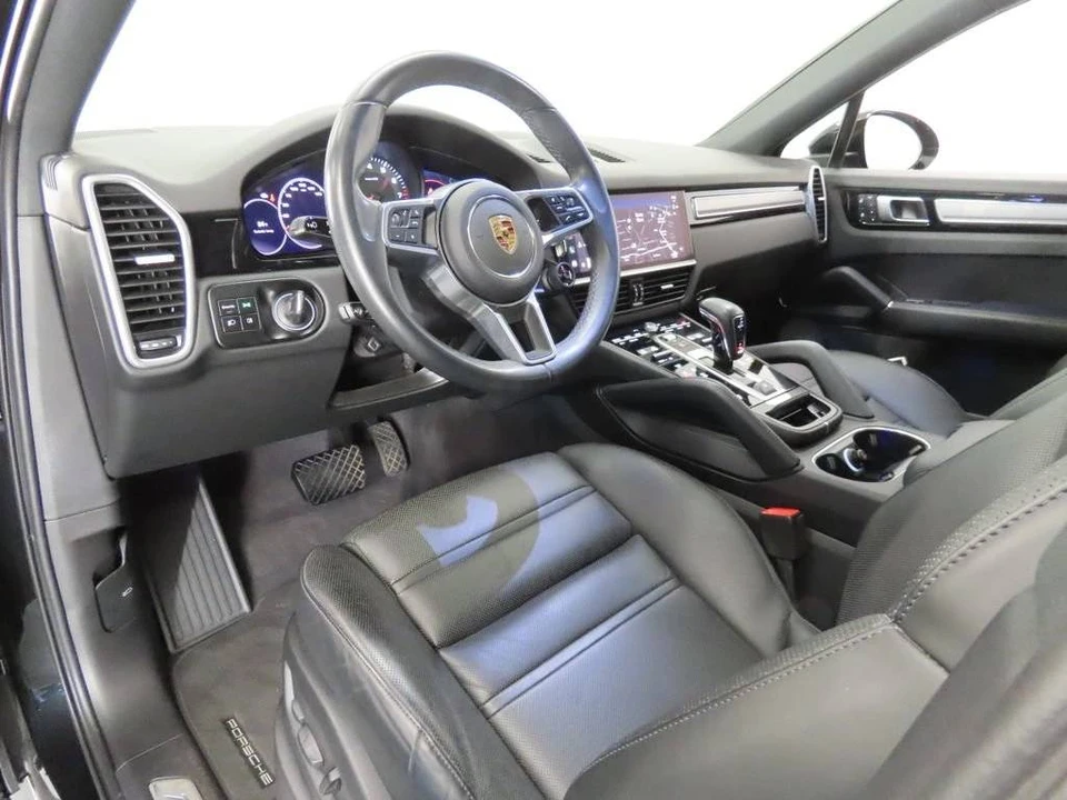 2023 Porsche 9Y0/9Y3 Cayenne Coupe - Image 4 of 5