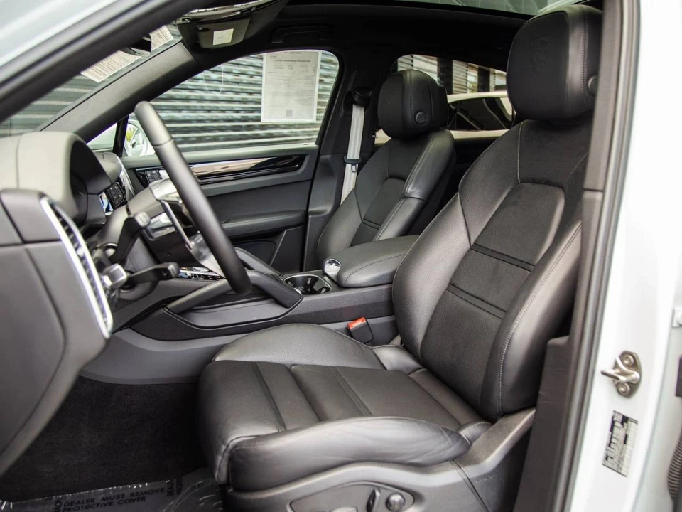 2023 Porsche 9Y0/9Y3 Cayenne Coupe - Image 5 of 5