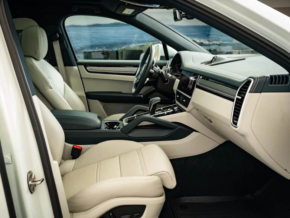2023 Porsche 9Y0/9Y3 Cayenne - Image 21 of 21