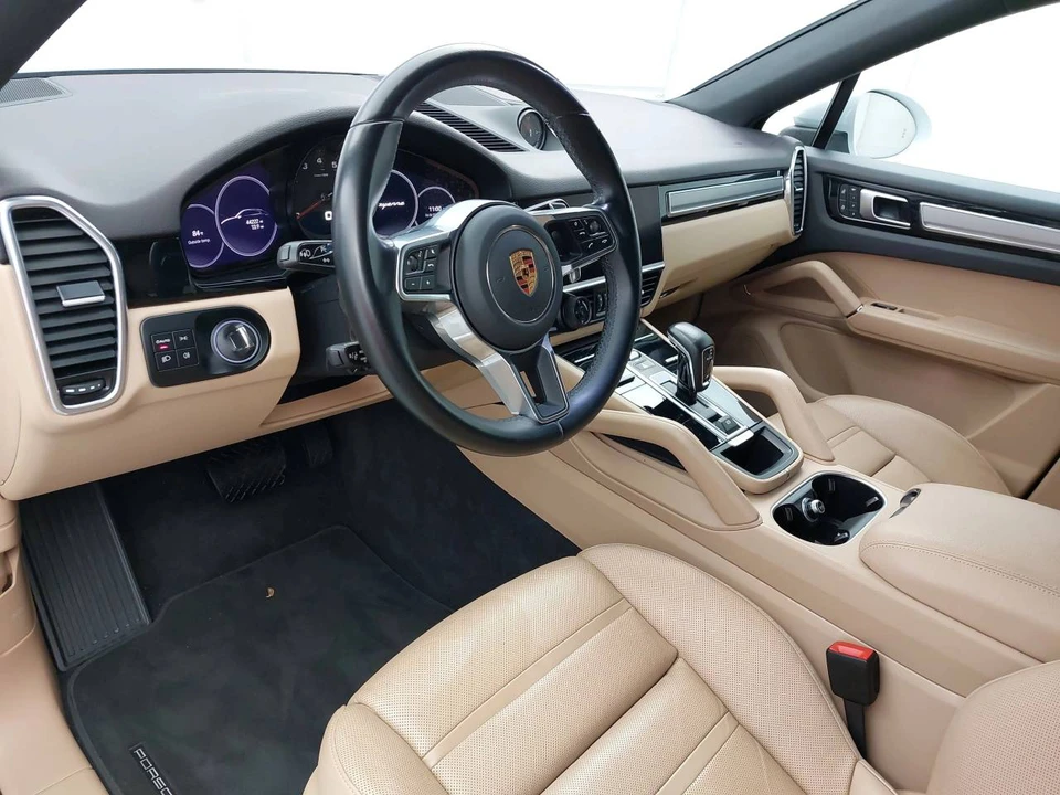 2023 Porsche 9Y0/9Y3 Cayenne Coupe - Image 4 of 5