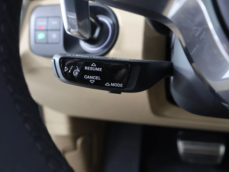 2023 Porsche 9Y0/9Y3 Cayenne Coupe - Image 16 of 31