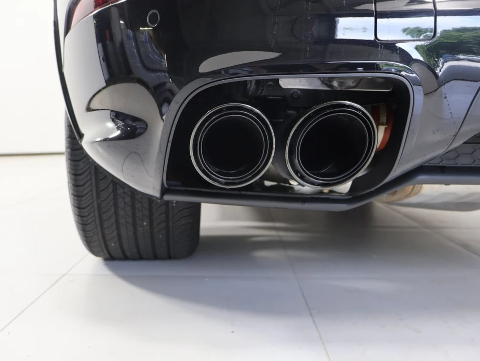 2023 Porsche 9Y0/9Y3 Cayenne Coupe - Image 26 of 31