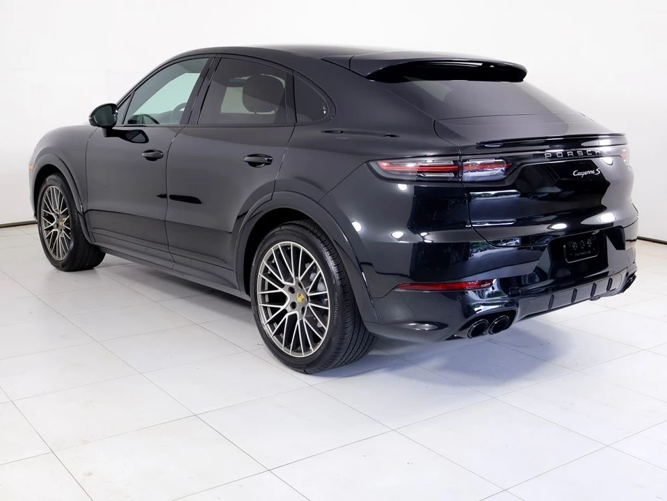 2023 Porsche 9Y0/9Y3 Cayenne Coupe - Image 3 of 31