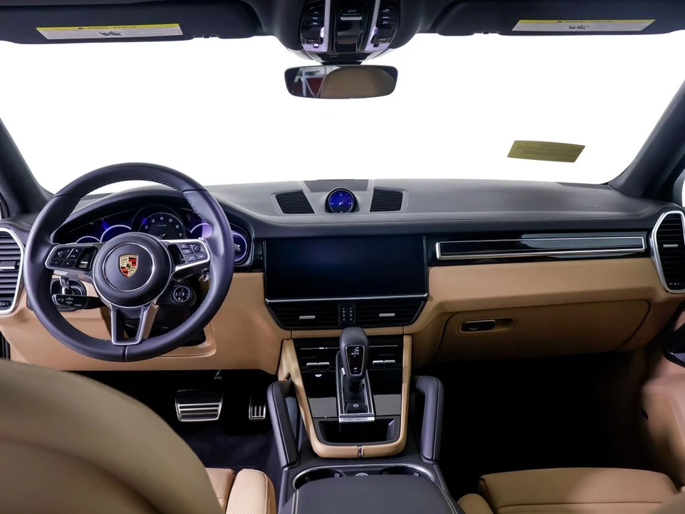 2023 Porsche 9Y0/9Y3 Cayenne Coupe - Image 7 of 31