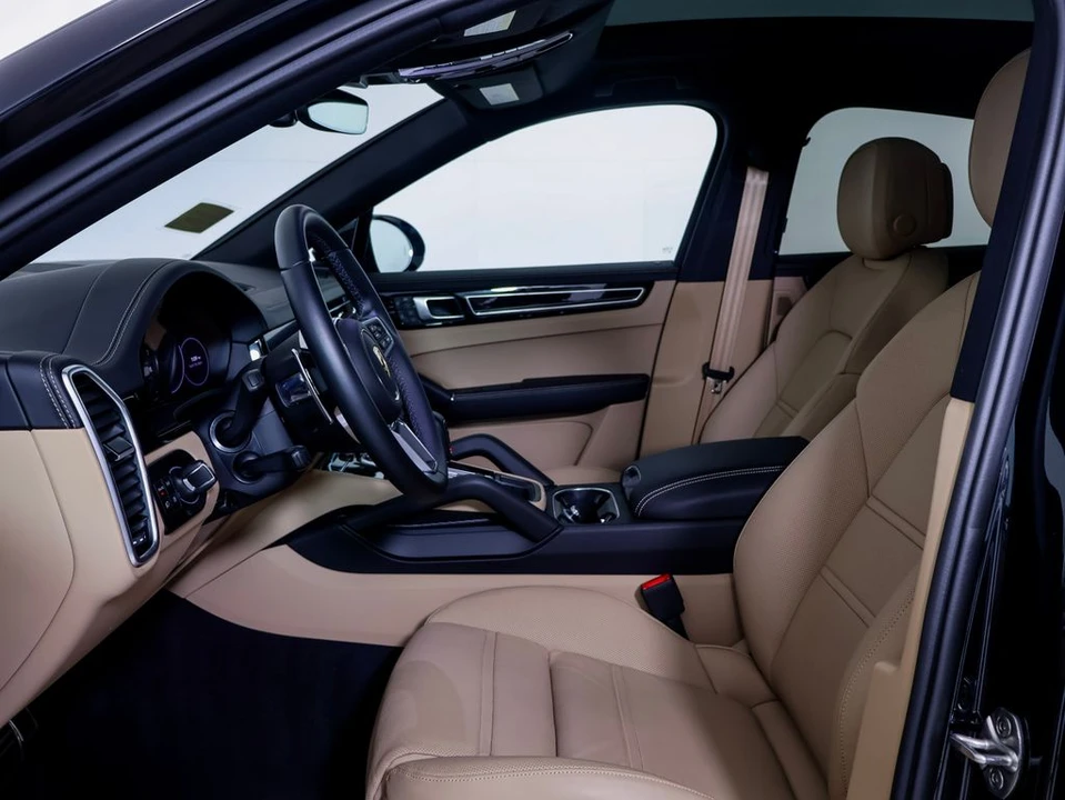 2023 Porsche 9Y0/9Y3 Cayenne Coupe - Image 5 of 31
