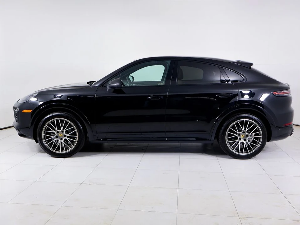 2023 Porsche 9Y0/9Y3 Cayenne Coupe - Image 2 of 31