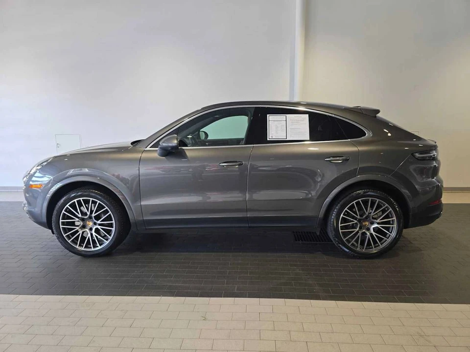 2023 Porsche 9Y0/9Y3 Cayenne Coupe - Image 2 of 5