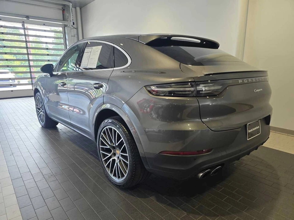 2023 Porsche 9Y0/9Y3 Cayenne Coupe - Image 3 of 5