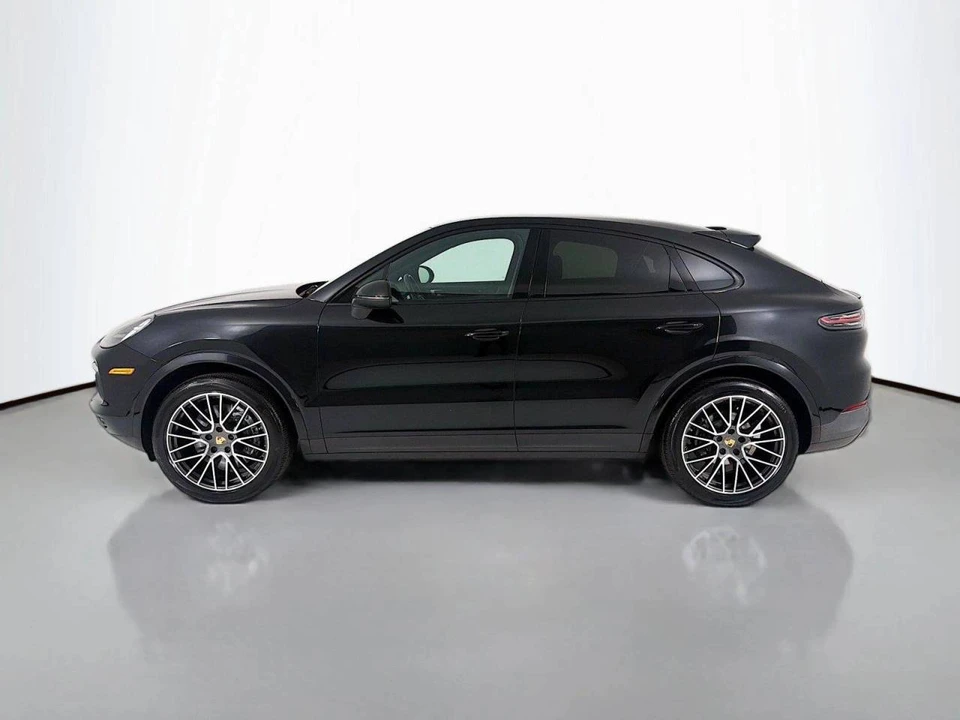 2023 Porsche 9Y0/9Y3 Cayenne Coupe - Image 2 of 5