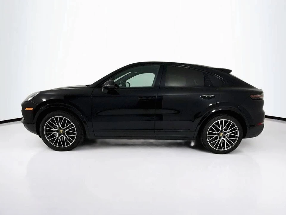2023 Porsche 9Y0/9Y3 Cayenne Coupe - Image 2 of 5