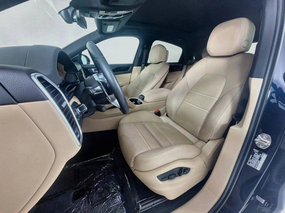 2023 Porsche 9Y0/9Y3 Cayenne Coupe - Image 5 of 5
