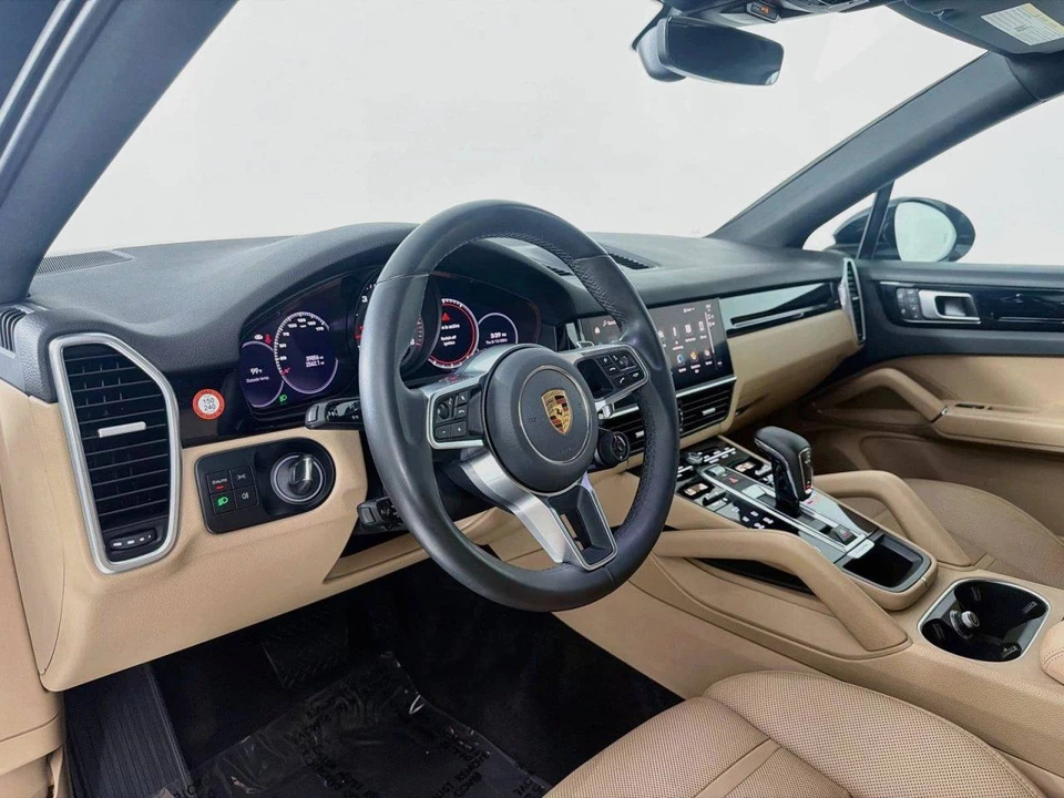 2023 Porsche 9Y0/9Y3 Cayenne Coupe - Image 4 of 5