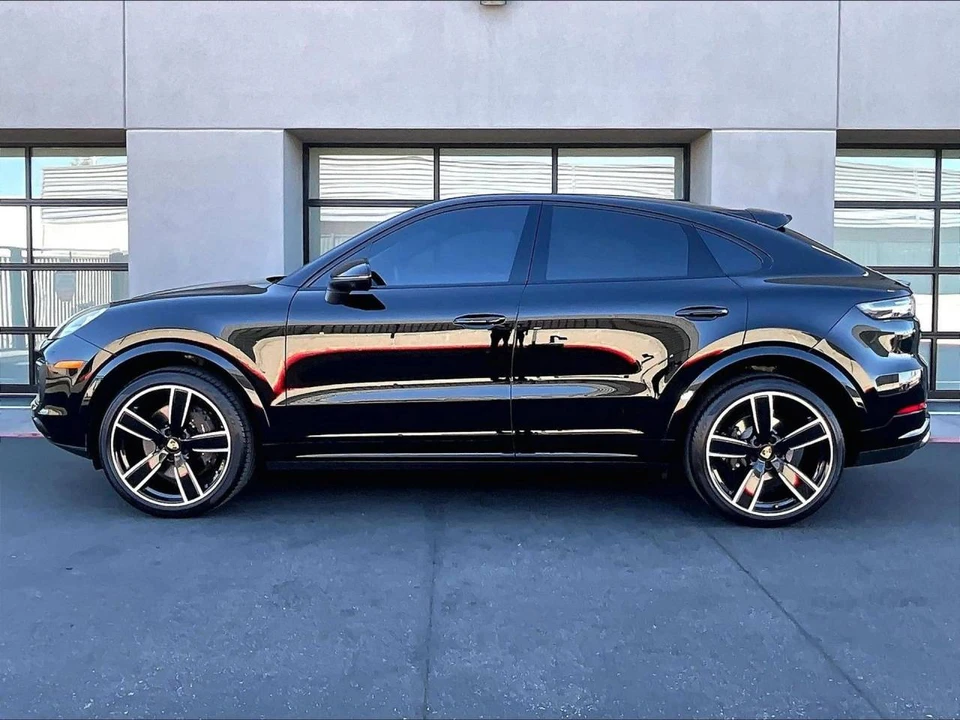 2023 Porsche 9Y0/9Y3 Cayenne Coupe - Image 2 of 5