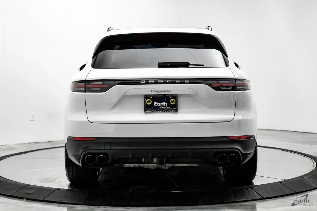 2023 Porsche 9Y0/9Y3 Cayenne - Image 10 of 12