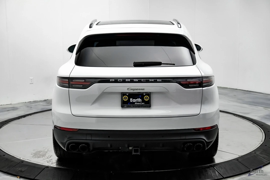 2023 Porsche 9Y0/9Y3 Cayenne - Image 11 of 12