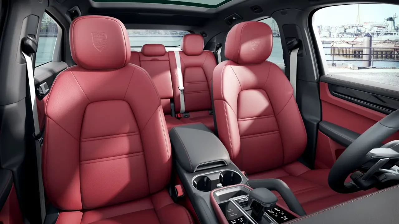 2023 Porsche 9Y0/9Y3 Cayenne - Image 5 of 10