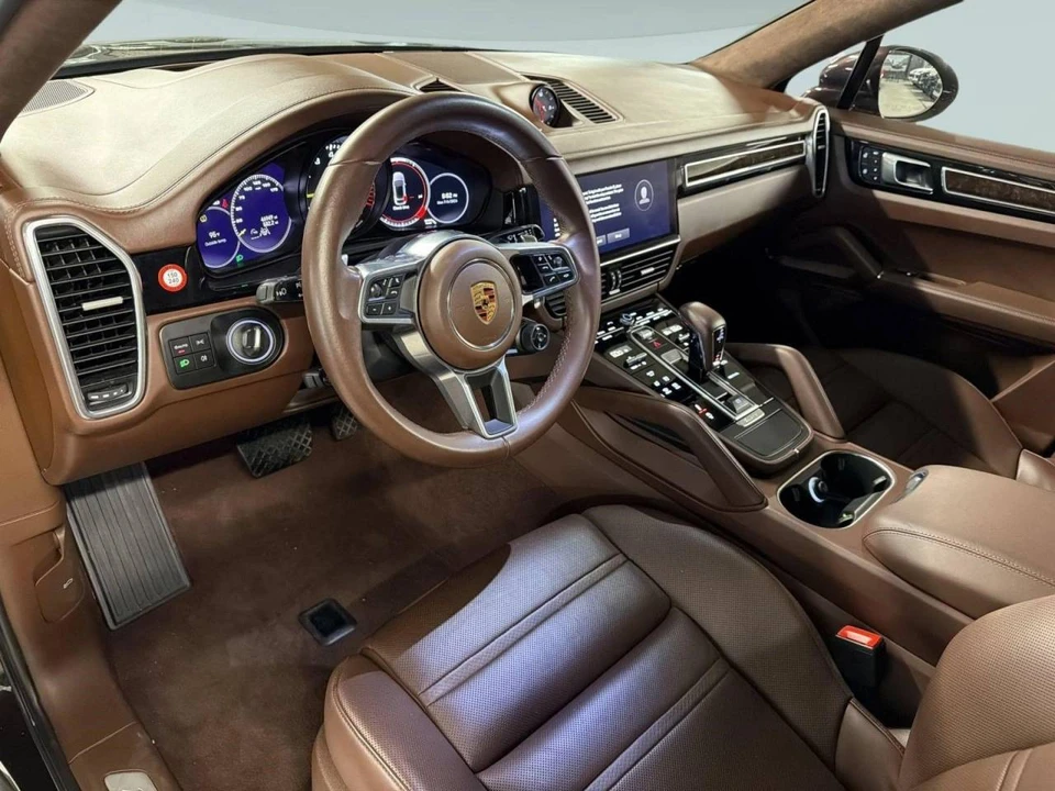 2023 Porsche 9Y0/9Y3 Cayenne Coupe - Image 4 of 5