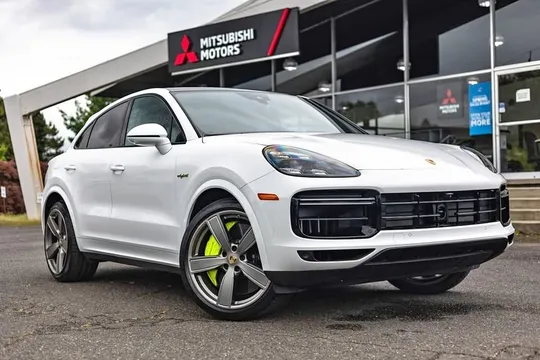 2023 Porsche Cayenne E-Hybrid Coupe Turbo S