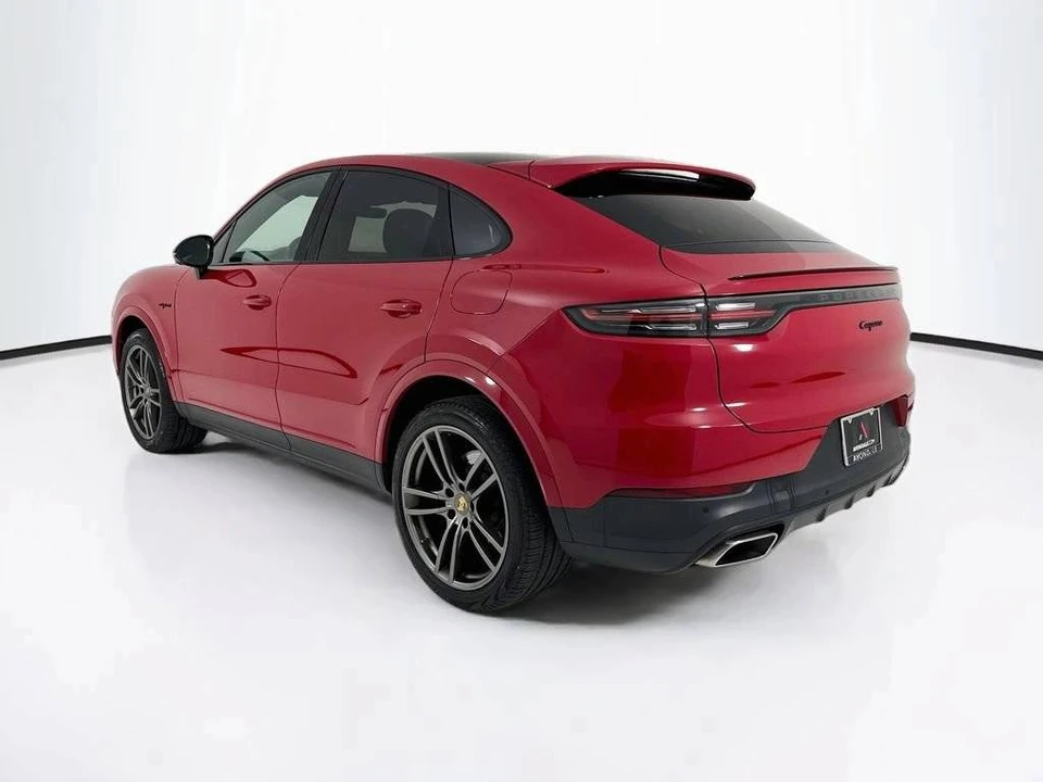 2023 Porsche 9Y0/9Y3 Cayenne Coupe - Image 3 of 5