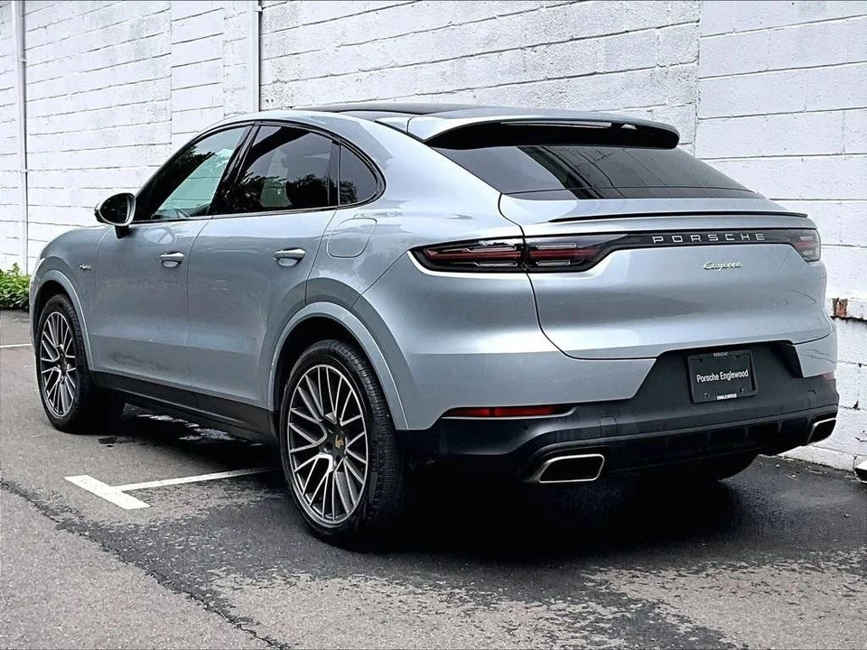 2023 Porsche Cayenne - Image 3 of 5