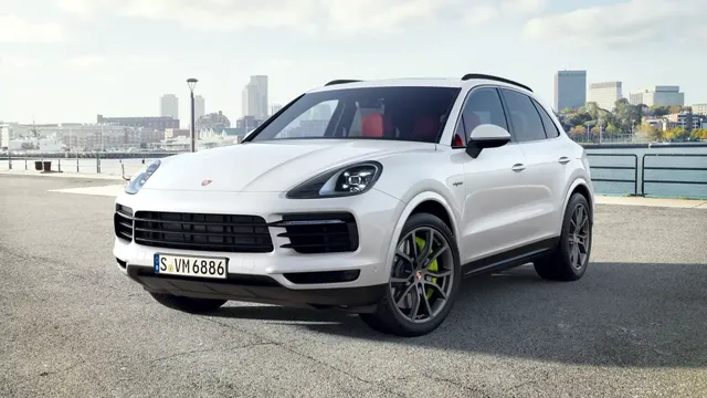 2023 Porsche Cayenne E-Hybrid Platinum Edition