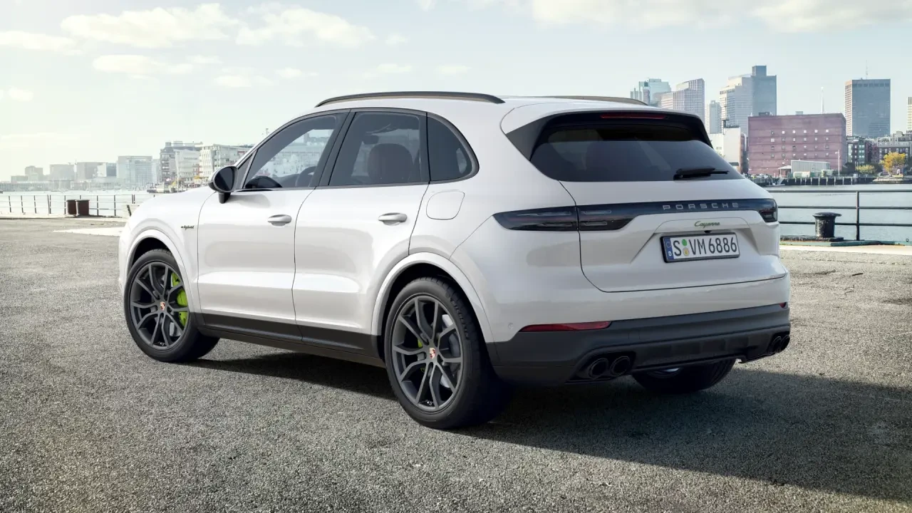 2023 Porsche 9Y0/9Y3 Cayenne - Image 3 of 12
