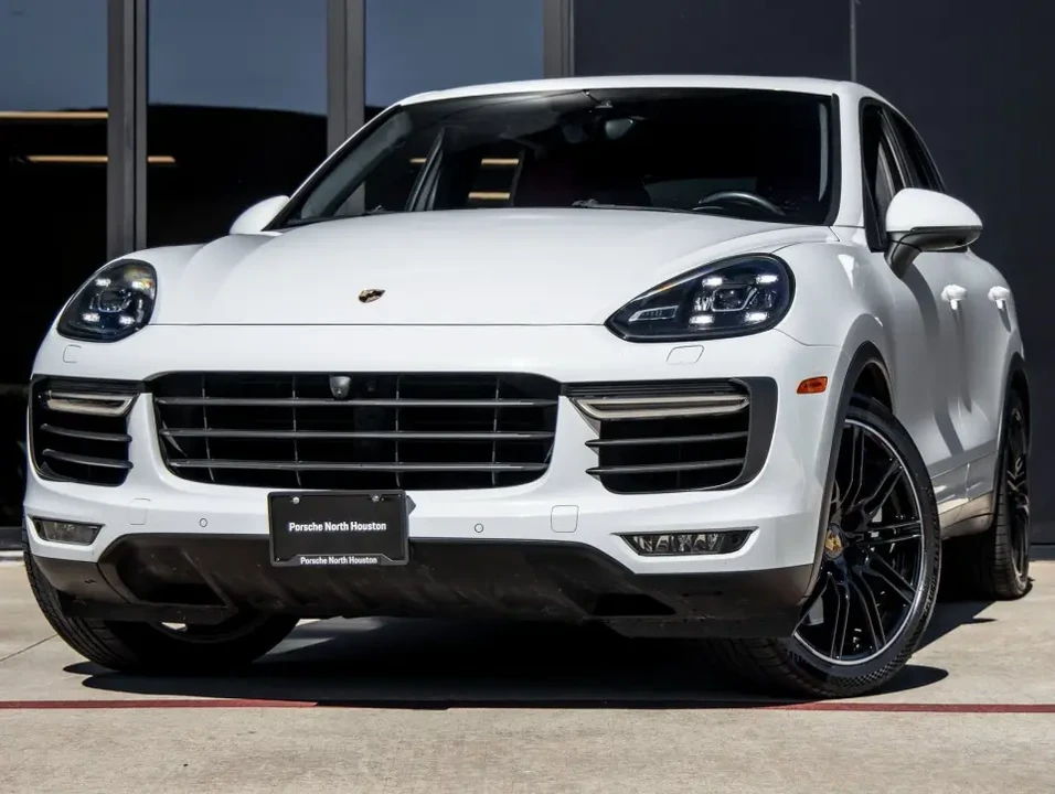 2023 Porsche 9Y0/9Y3 Cayenne - Image 11 of 12
