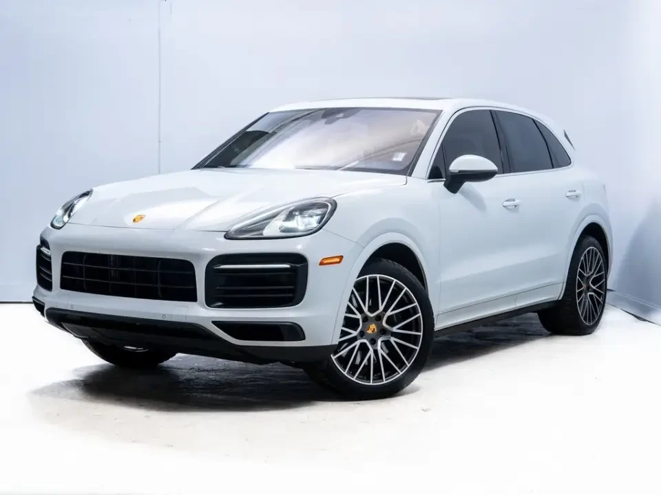 2023 Porsche 9Y0/9Y3 Cayenne - Image 10 of 12