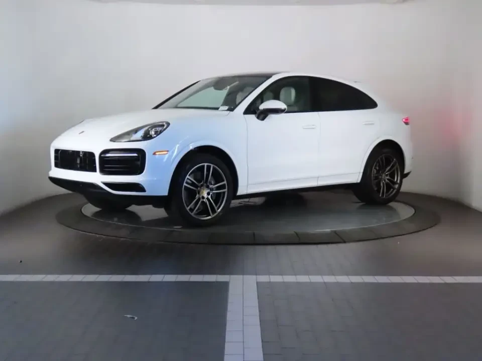 2023 Porsche 9Y0/9Y3 Cayenne - Image 9 of 12