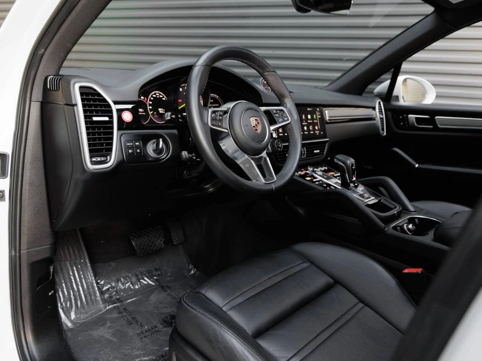 2023 Porsche 9Y0/9Y3 Cayenne - Image 4 of 5