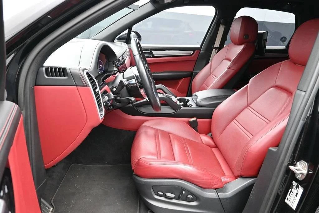 2023 Porsche 9Y0/9Y3 Cayenne - Image 5 of 5