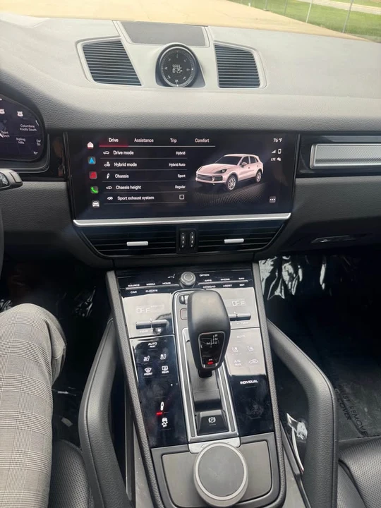 2023 Porsche 9Y0/9Y3 Cayenne - Image 14 of 19