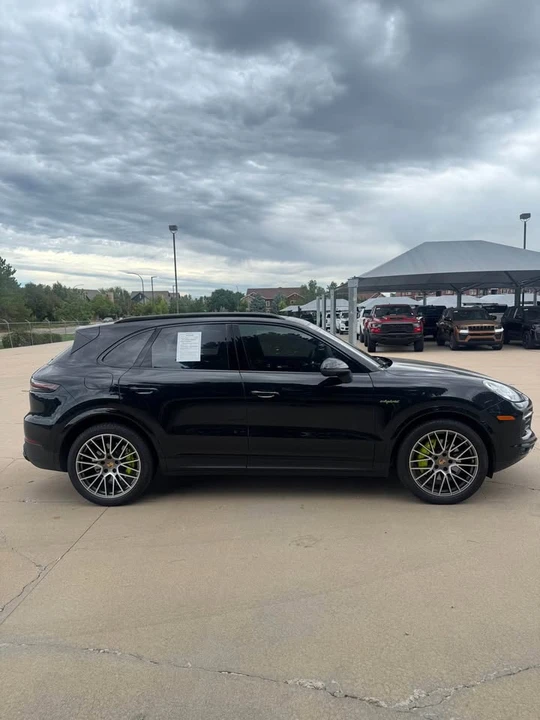 2023 Porsche 9Y0/9Y3 Cayenne - Image 7 of 19