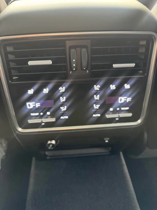 2023 Porsche 9Y0/9Y3 Cayenne - Image 16 of 19